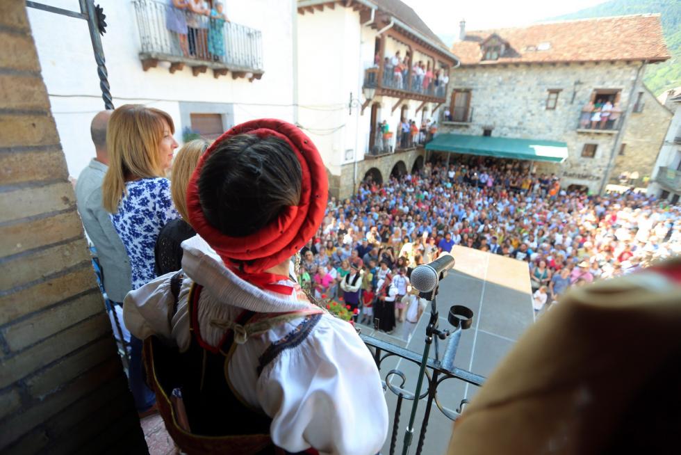 Día del Traje Ansotano 2019