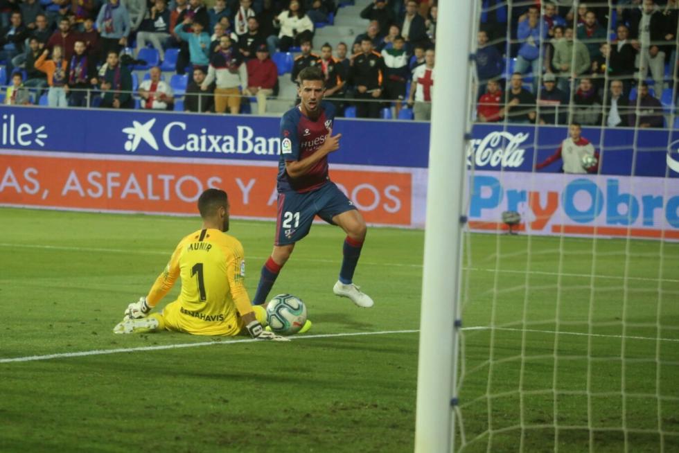 Partido Huesca-Málaga