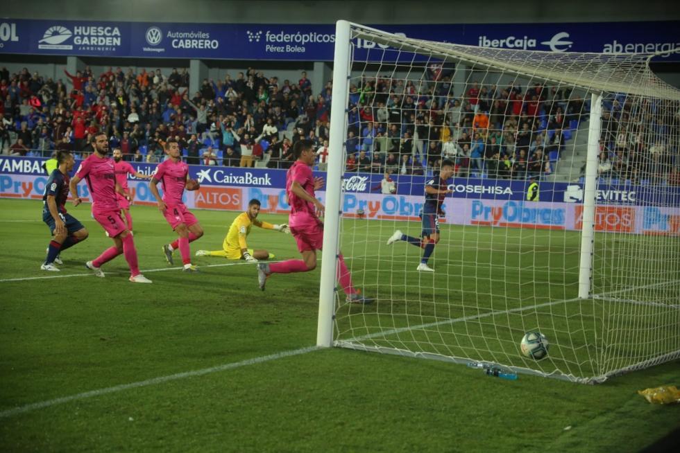 Partido Huesca-Málaga