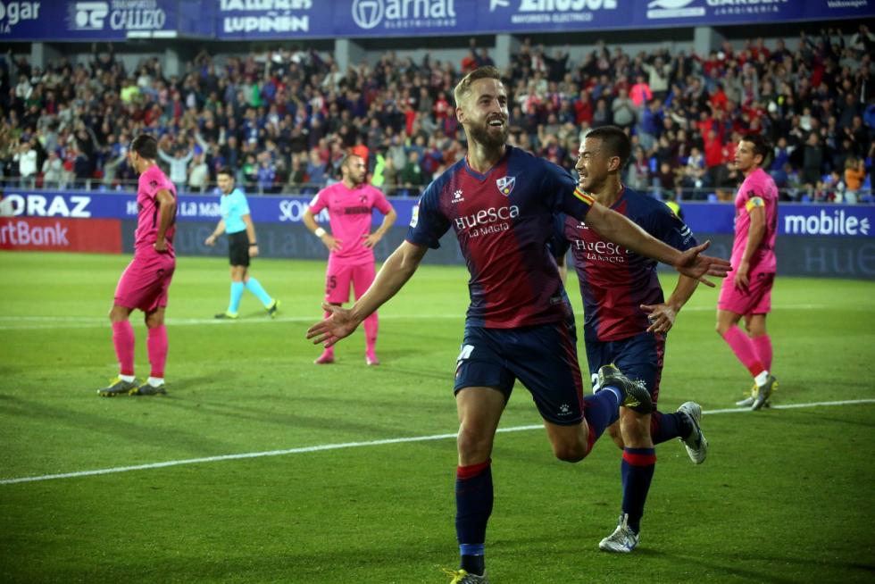 Partido Huesca-Málaga