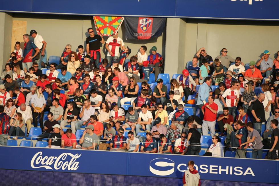Partido Huesca-Racing de Santander