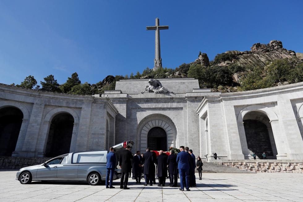 Exhumación de Franco del Valle de los Caídos