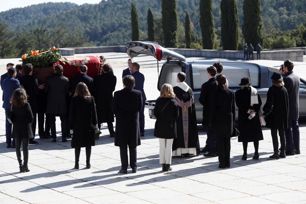 Exhumación de Franco del Valle de los Caídos