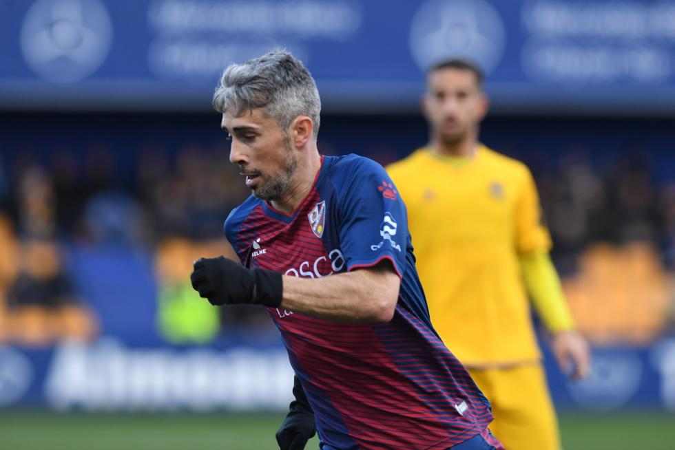 El Huesca derrota al Alcorcón 0-2 en Santo Domingo