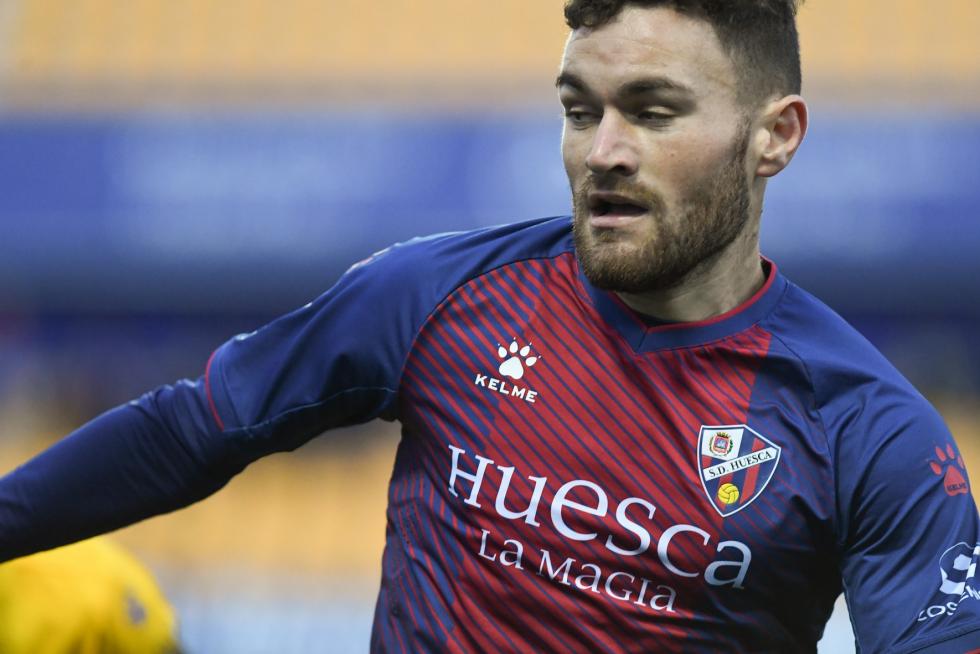 El Huesca derrota al Alcorcón 0-2 en Santo Domingo