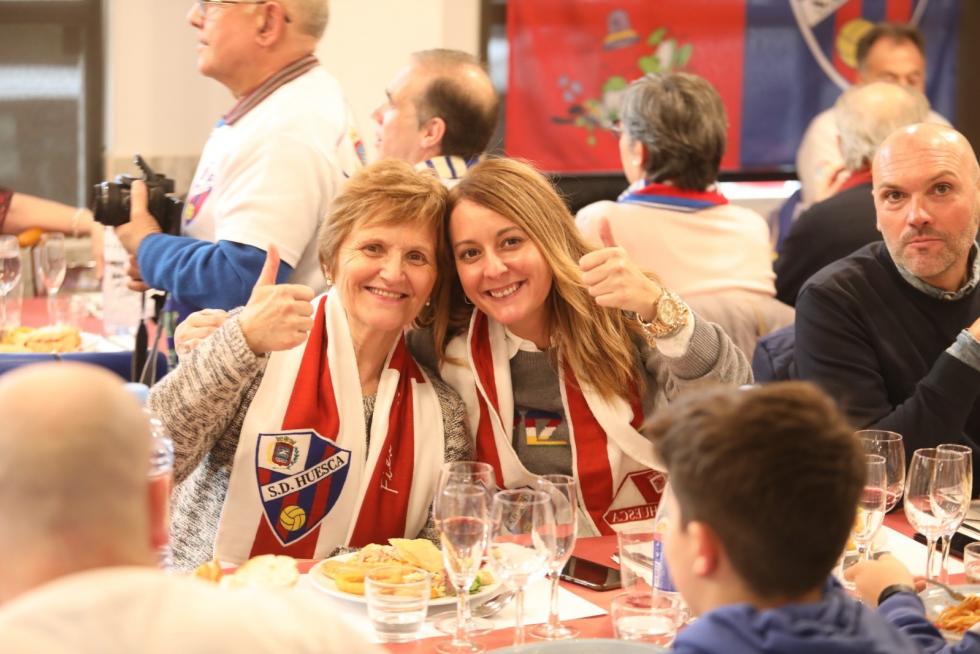 Todas las fotos del derbi Huesca-Zaragoza
