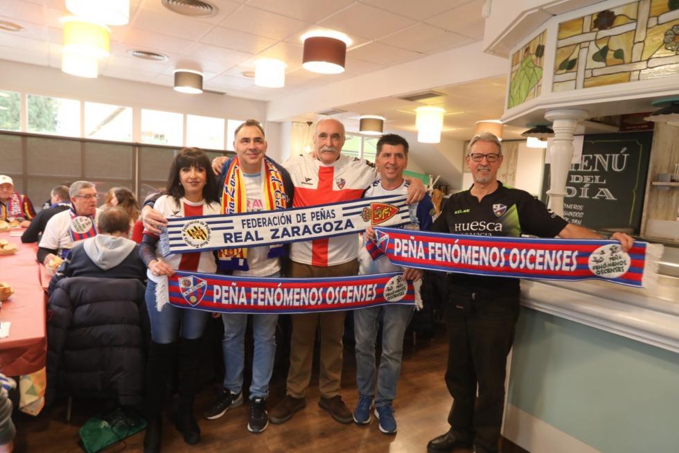 Todas las fotos del derbi Huesca-Zaragoza
