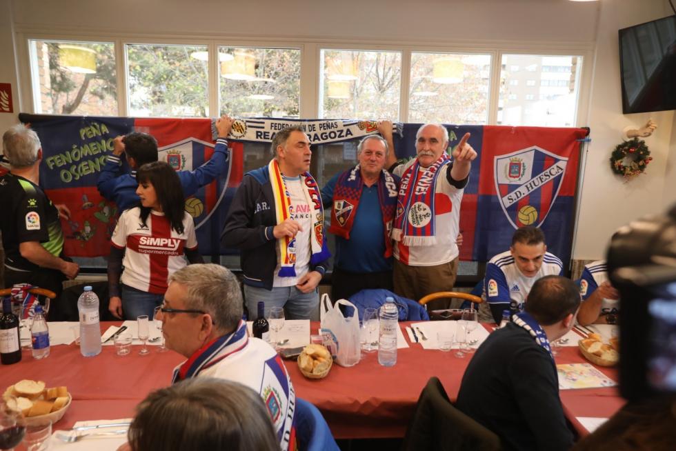 Todas las fotos del derbi Huesca-Zaragoza