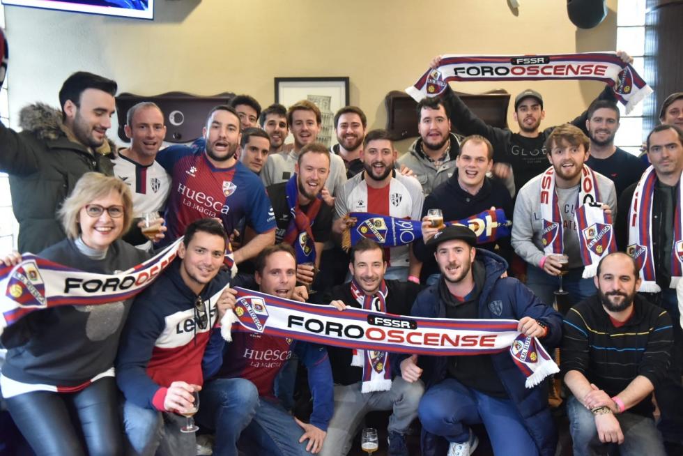 Todas las fotos del derbi Huesca-Zaragoza