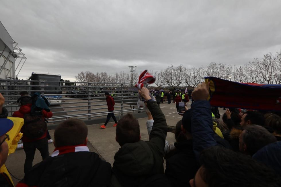Todas las fotos del derbi Huesca-Zaragoza