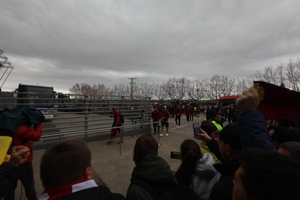 Todas las fotos del derbi Huesca-Zaragoza