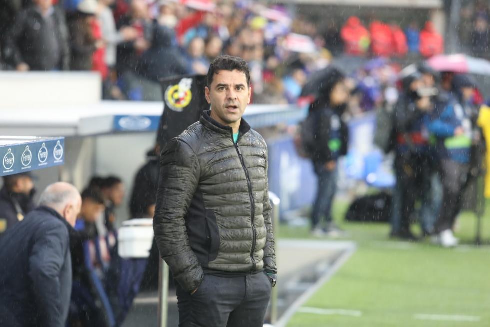 Todas las fotos del derbi Huesca-Zaragoza