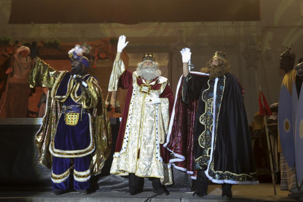 Los reyes magos visitan la provincia de Huesca