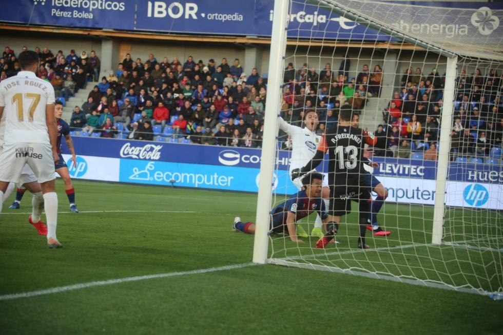 El Huesca recibe al Fuenlabrada en el Alcoraz