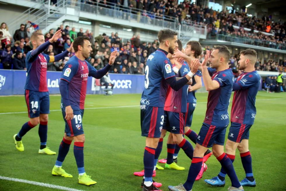 El Huesca recibe al Fuenlabrada en el Alcoraz