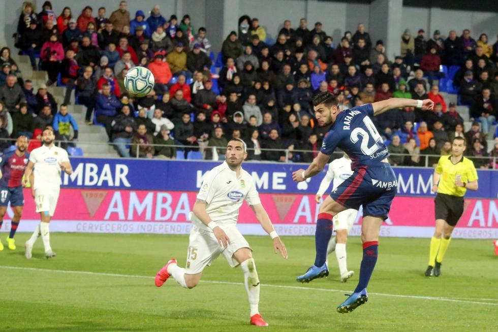 El Huesca recibe al Fuenlabrada en el Alcoraz