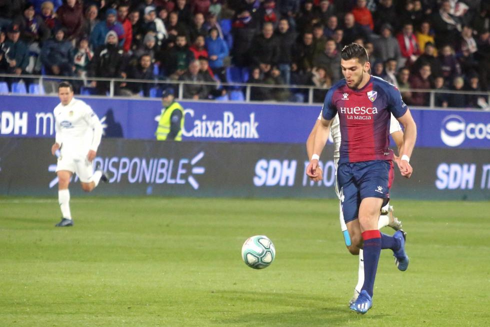 El Huesca recibe al Fuenlabrada en el Alcoraz