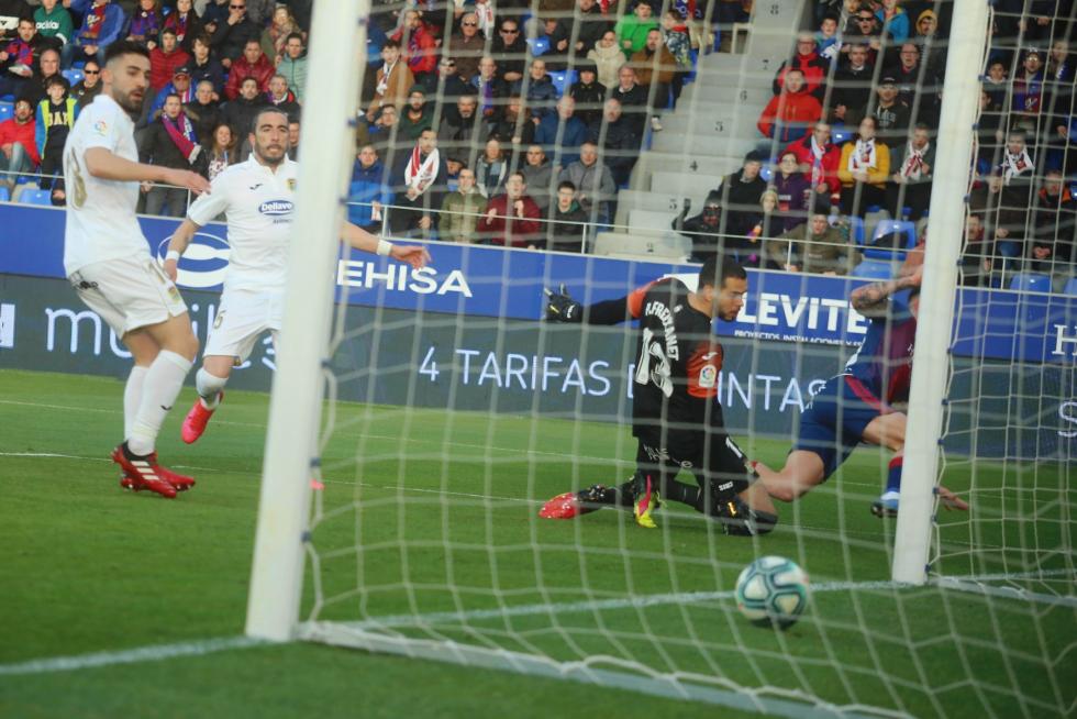 El Huesca recibe al Fuenlabrada en el Alcoraz