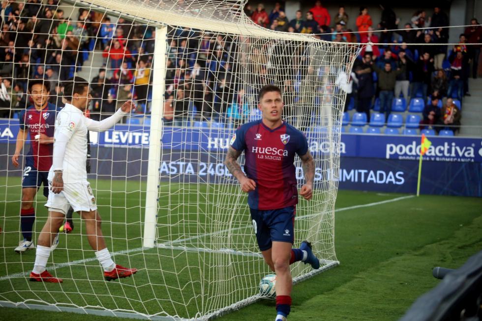 El Huesca recibe al Fuenlabrada en el Alcoraz