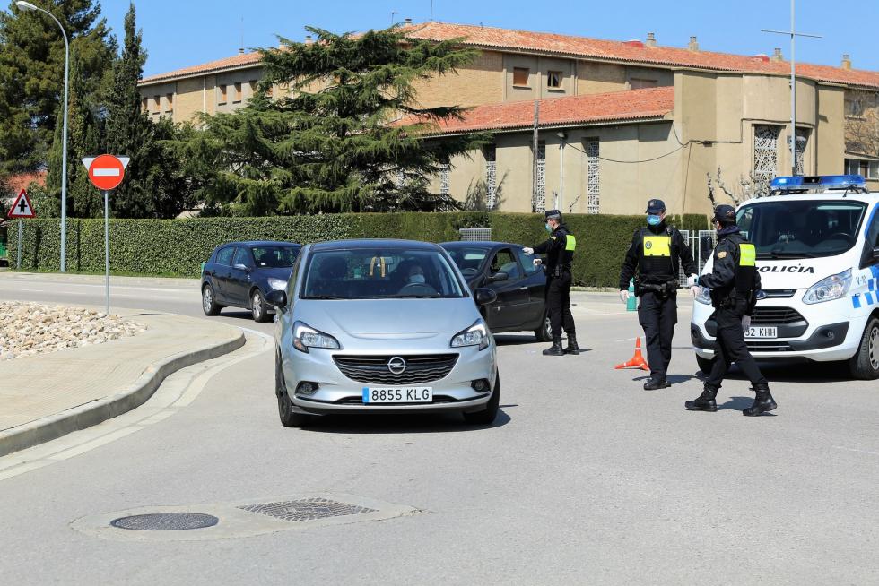 Las últimas horas del coronavirus en Huesca, foto a foto