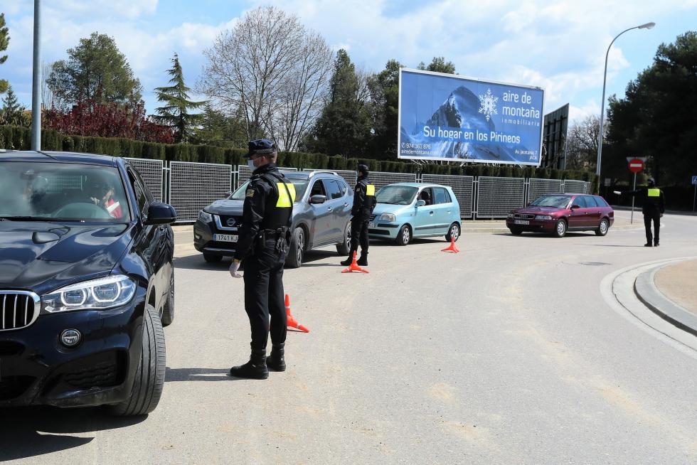 Las últimas horas del coronavirus en Huesca, foto a foto