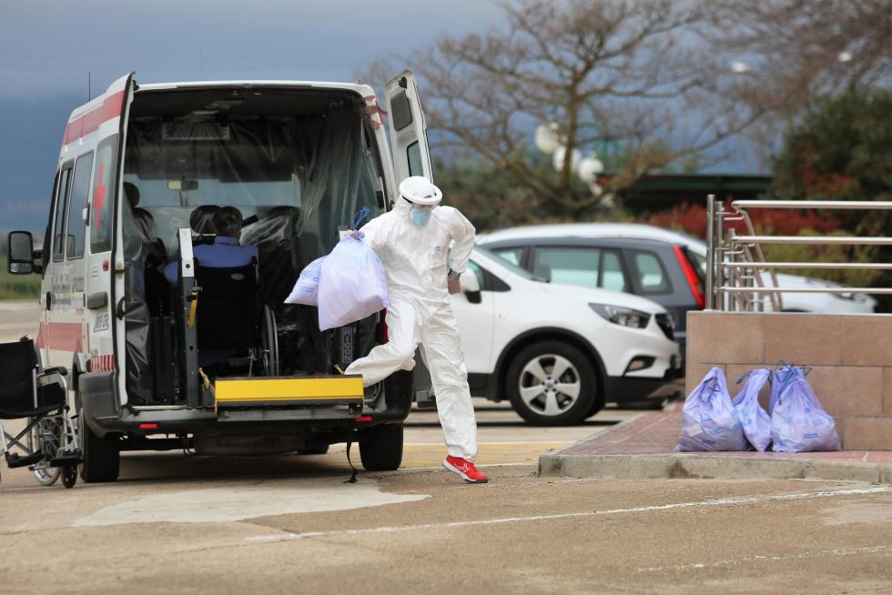 Las últimas horas del coronavirus en Huesca, foto a foto