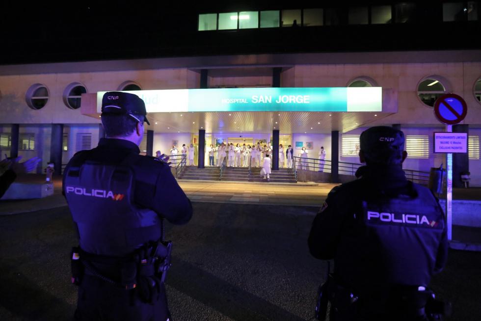 Viernes de epidemia de coronavirus en Huesca, foto a foto