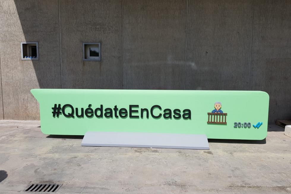 Wasaps gigantes de Julio Luzán