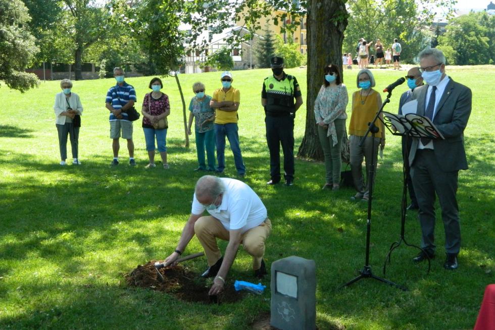 Homenajes en la provincia de Huesca a las víctimas del coronavirus