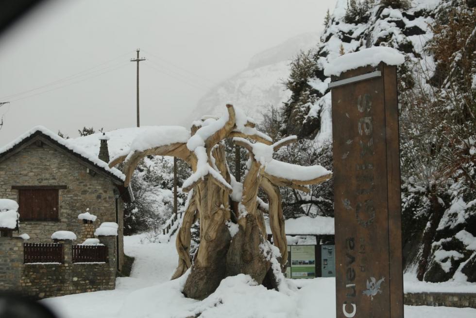 Nieve en la provincia de Huesca este martes, 8 de diciembre
