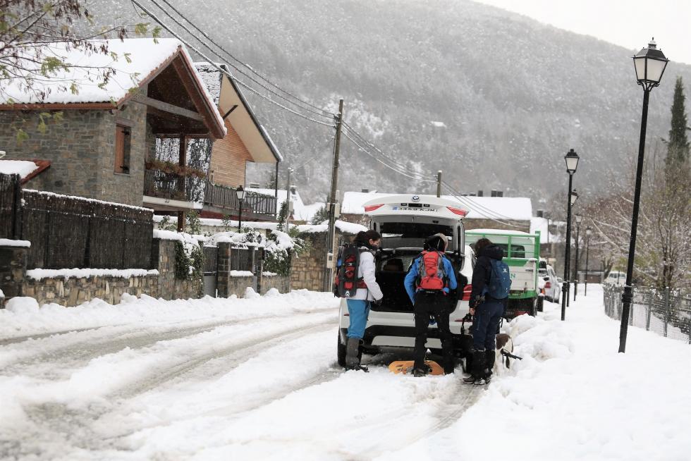Nieve en la provincia de Huesca este martes, 8 de diciembre