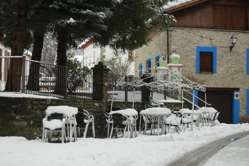 Nieve en la provincia de Huesca este martes, 8 de diciembre