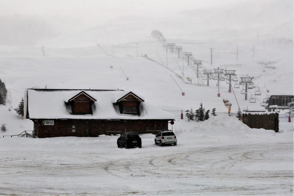 Nieve en la provincia de Huesca este martes, 8 de diciembre