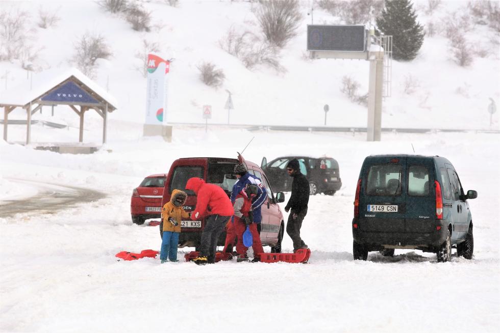 Nieve en la provincia de Huesca este martes, 8 de diciembre