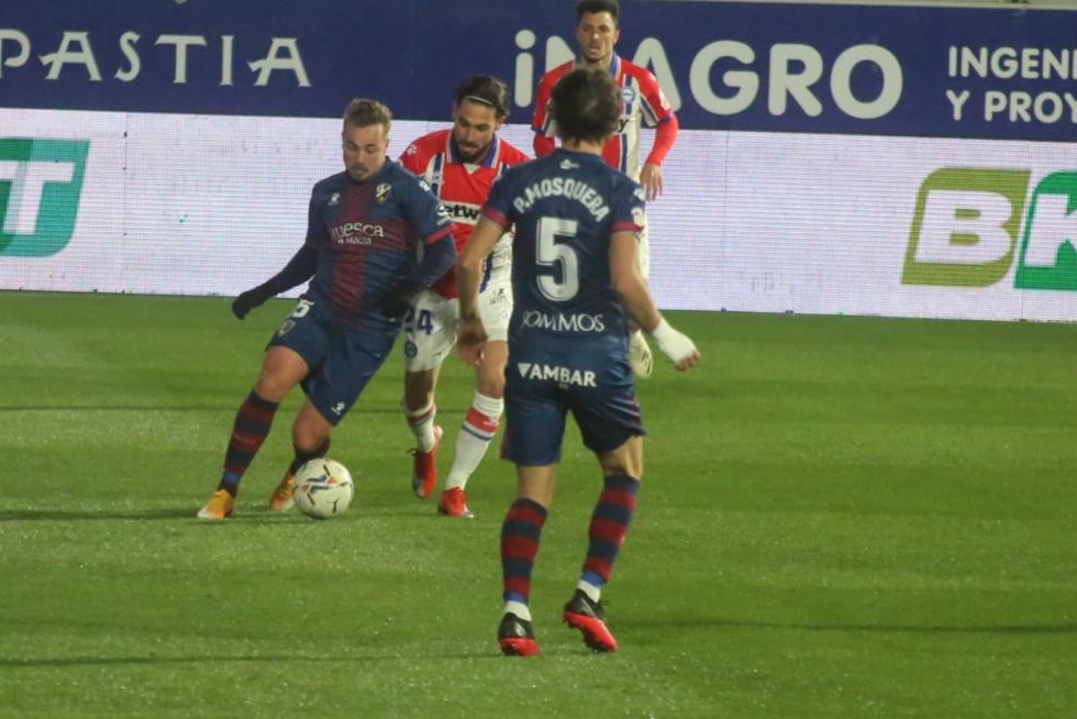 Partido Huesca-Alavés