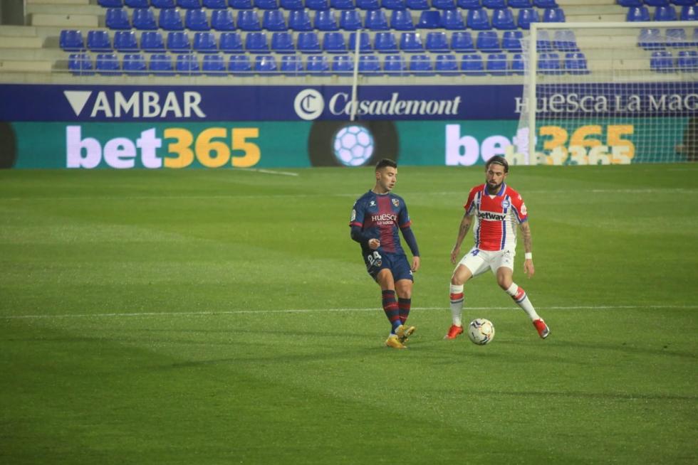 Partido Huesca-Alavés