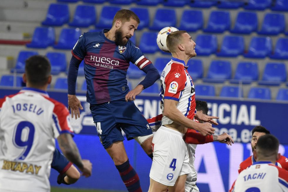 Partido Huesca-Alavés