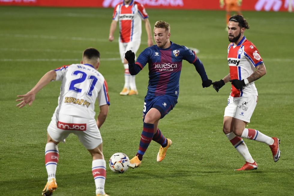 Partido Huesca-Alavés