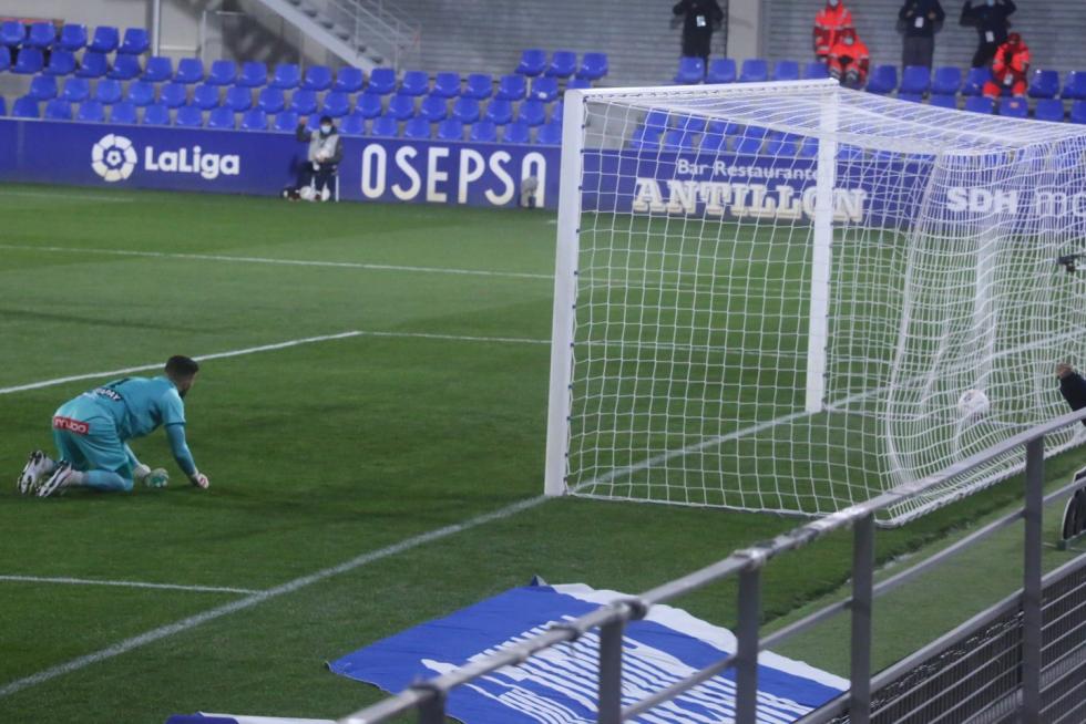 Partido Huesca-Alavés