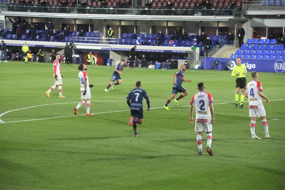 Partido Huesca-Alavés