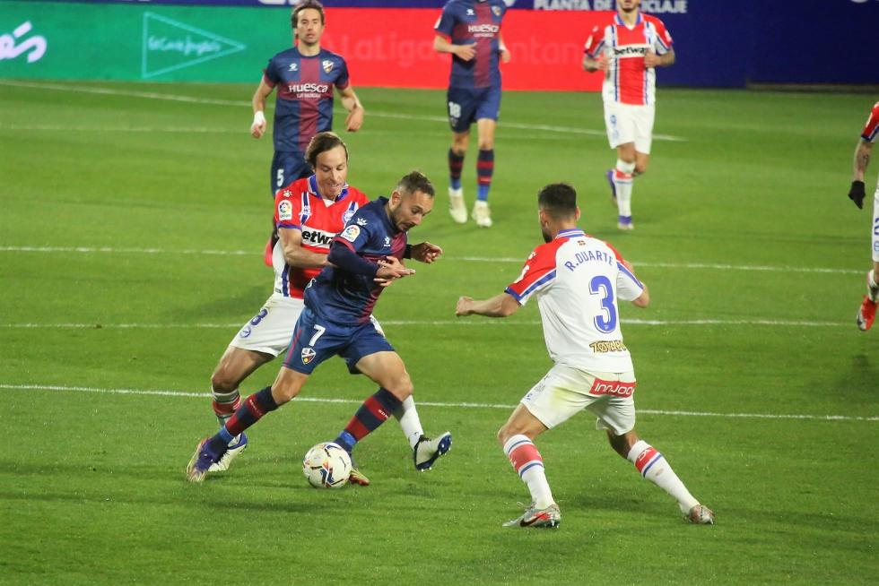 Partido Huesca-Alavés