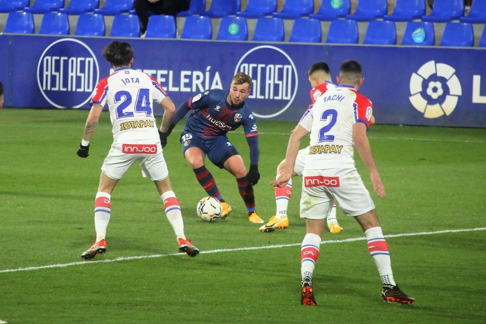 Partido Huesca-Alavés