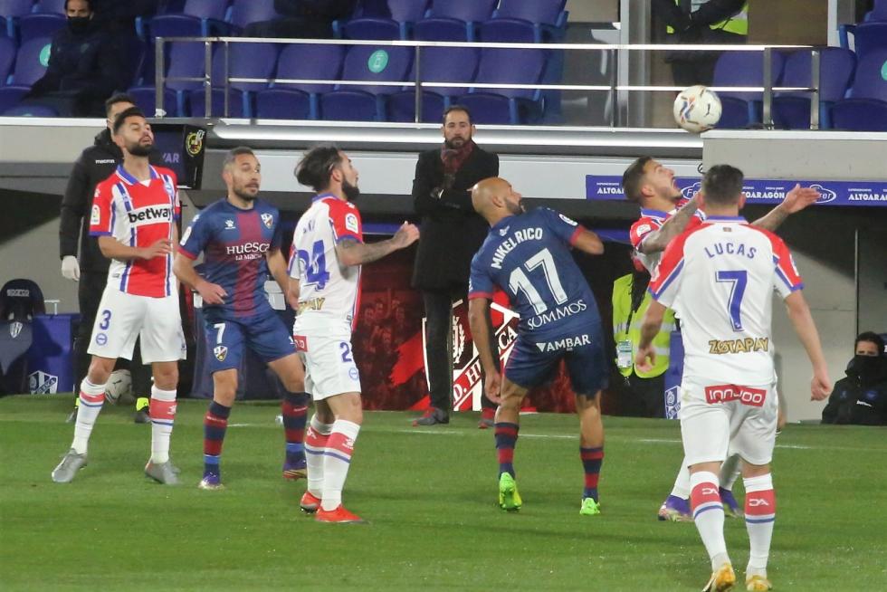 Partido Huesca-Alavés
