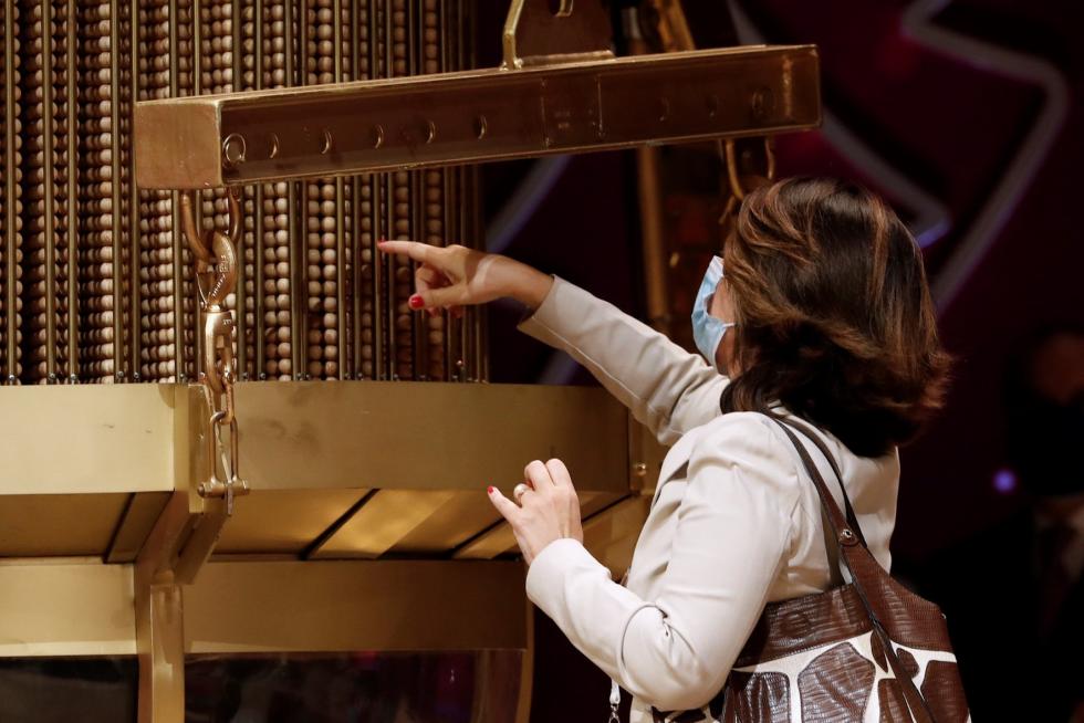La ilusión del sorteo del Gordo de Navidad vuelve un año más