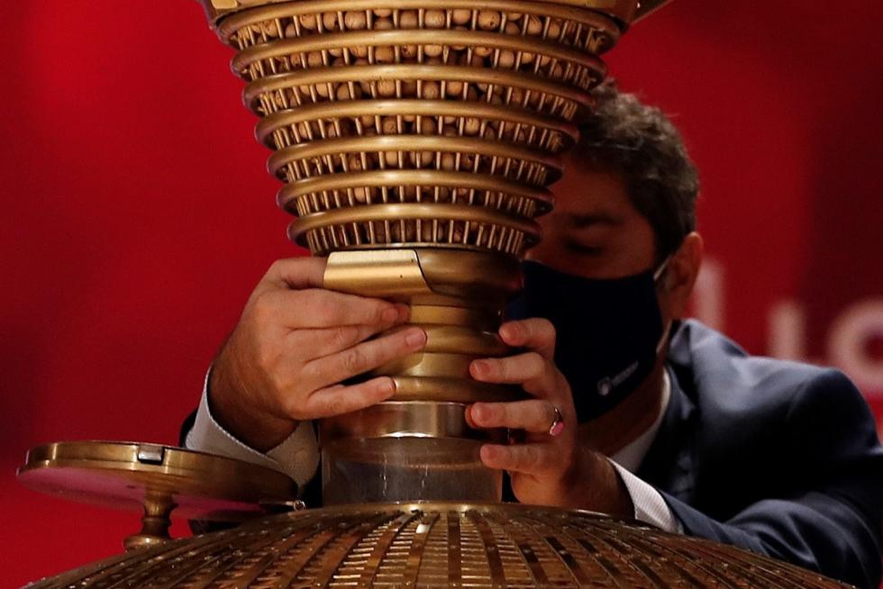 La ilusión del sorteo del Gordo de Navidad vuelve un año más