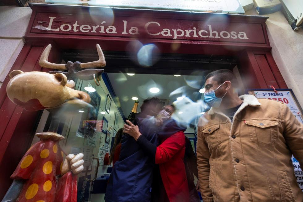 La ilusión del sorteo del Gordo de Navidad vuelve un año más