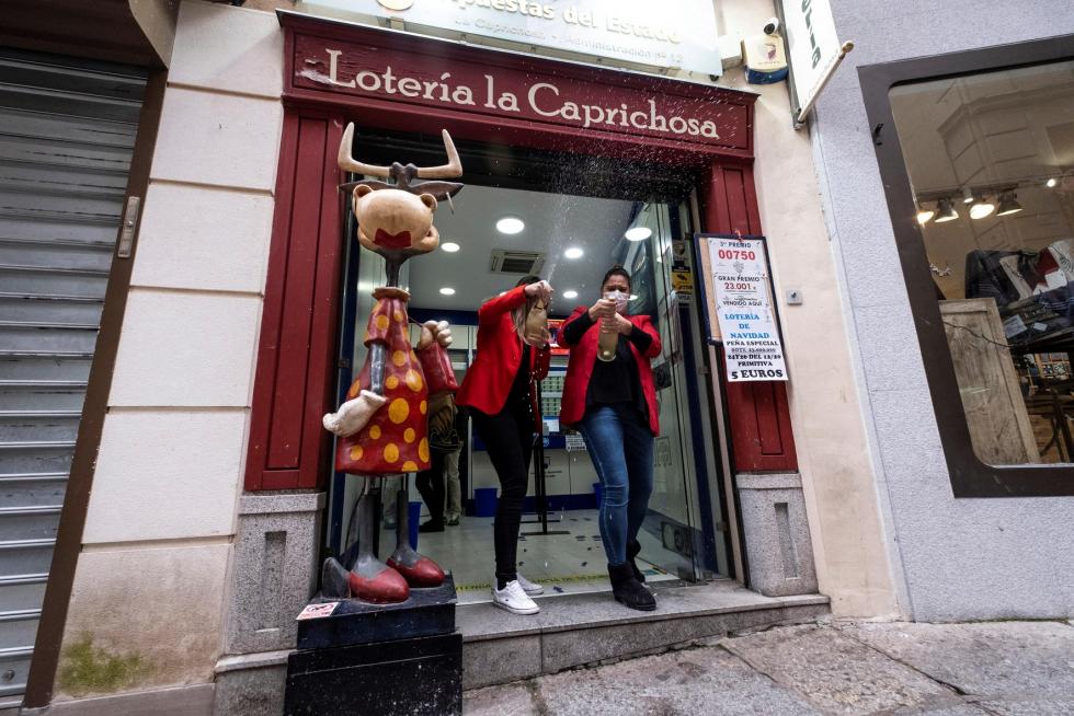 La ilusión del sorteo del Gordo de Navidad vuelve un año más