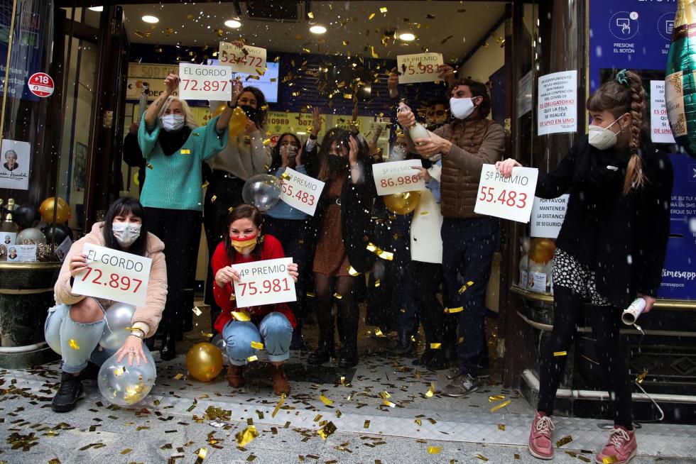 La ilusión del sorteo del Gordo de Navidad vuelve un año más