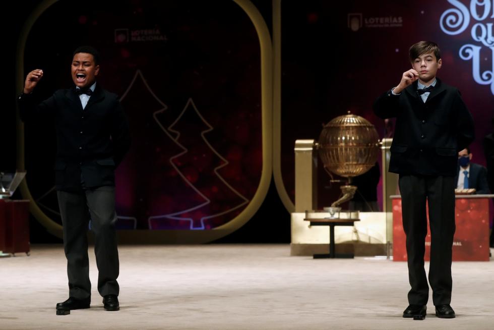 La ilusión del sorteo del Gordo de Navidad vuelve un año más