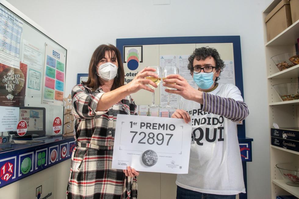 La ilusión del sorteo del Gordo de Navidad vuelve un año más